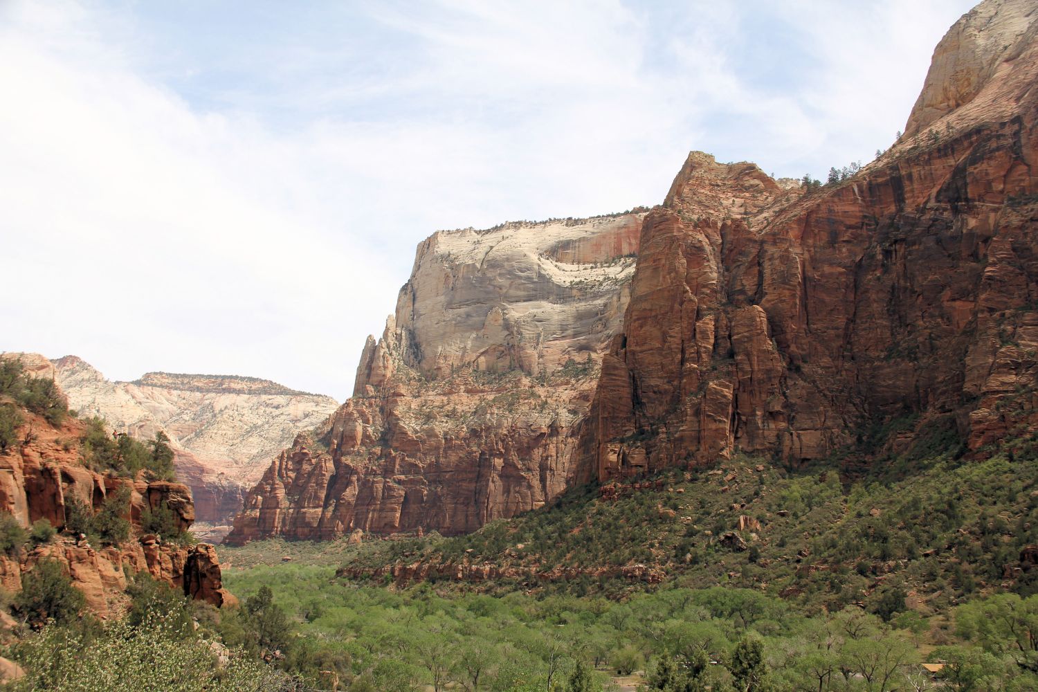 Emerald Pools Trails 